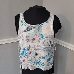 Subtle floral print I Madeline tank